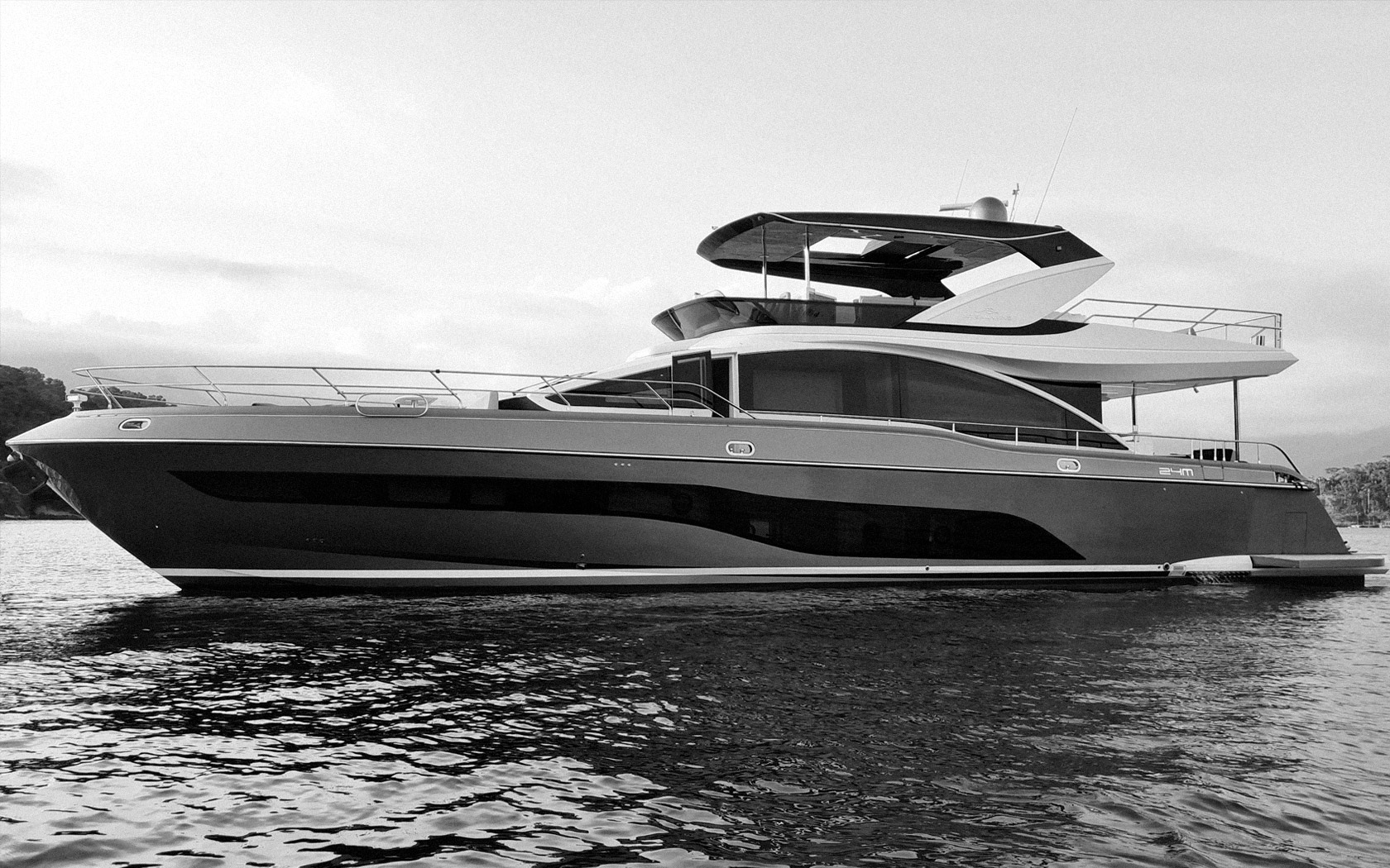 Intermarine 24M